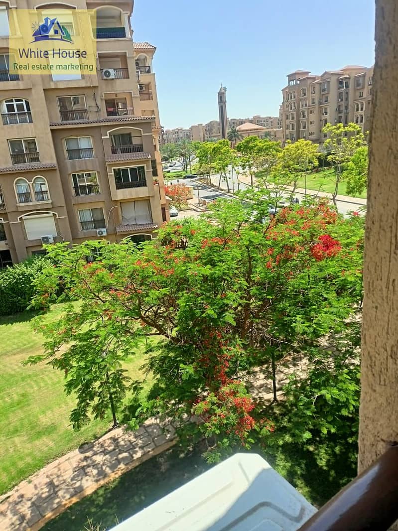 20 69570735-f65c-4e22-b605-d07486d6b434. jpg