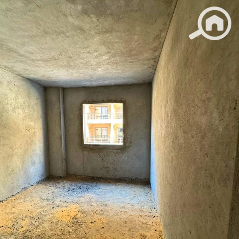 6 WhatsApp Image 2025-11-18 at 4.27. 12 PM. jpeg