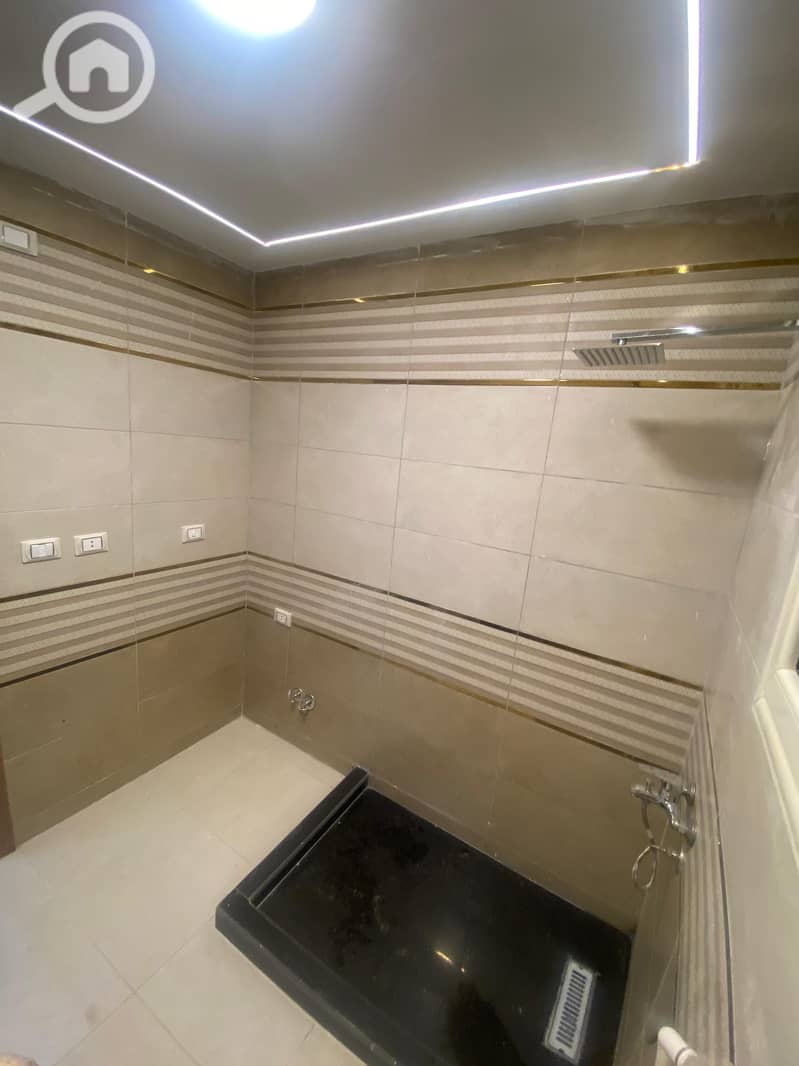 7 WhatsApp Image 2025-11-18 at 6.03. 06 PM (4). jpeg