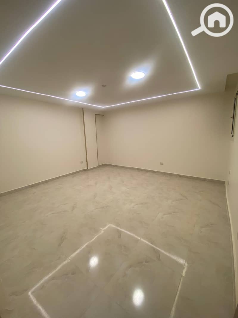 9 WhatsApp Image 2025-11-18 at 6.03. 08 PM. jpeg