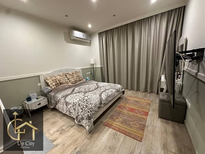 2 WhatsApp Image 2025-11-18 at 16.49. 47 (2). jpeg