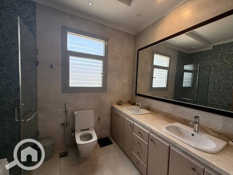 5 WhatsApp Image 2025-11-18 at 6.22. 11 PM (1). jpeg