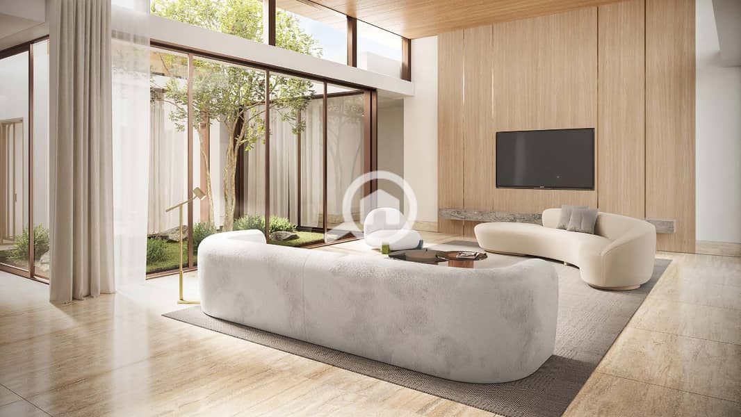 3 The Solos Solana West Brochure 2. jpg