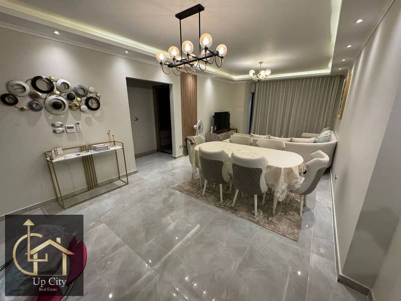 2 WhatsApp Image 2025-11-18 at 16.52. 42 (2). jpeg