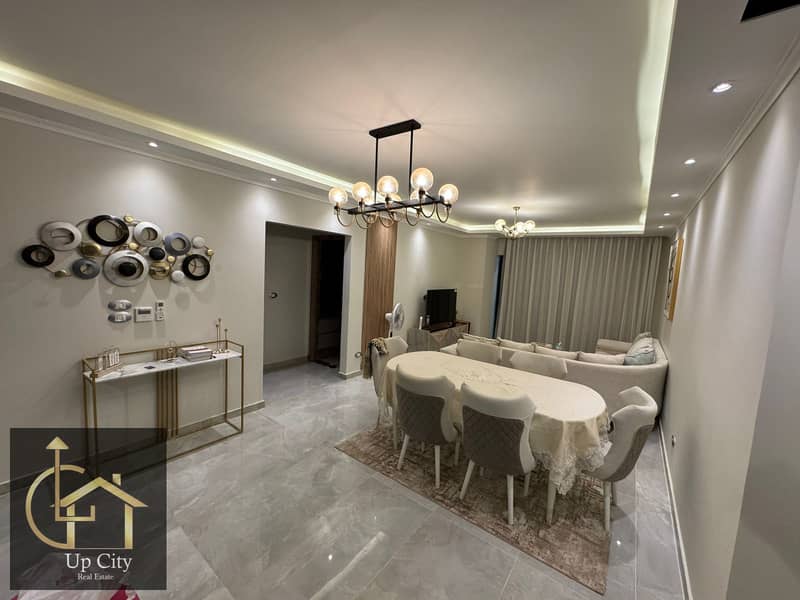 5 WhatsApp Image 2025-11-18 at 16.52. 43 (1). jpeg