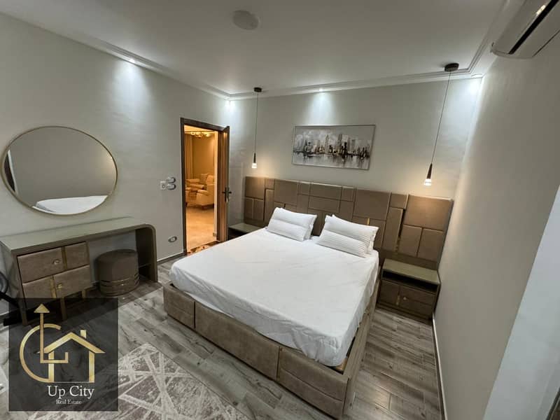 8 WhatsApp Image 2025-11-18 at 16.52. 43. jpeg