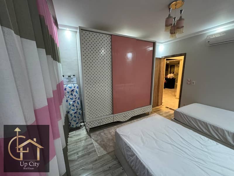 10 WhatsApp Image 2025-11-18 at 16.52. 44 (2). jpeg