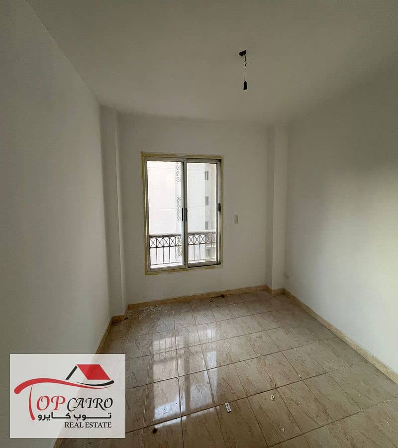 6 IMG-20251118-WA0505_800x900. jpg