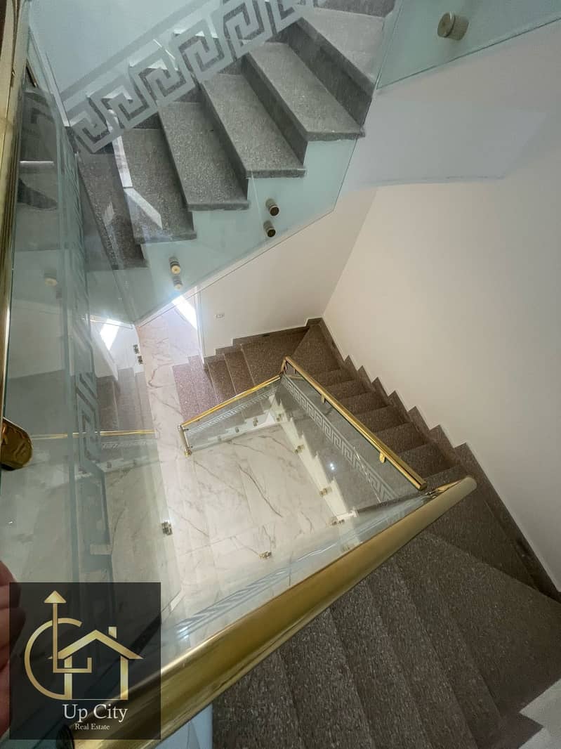 3 WhatsApp Image 2025-11-18 at 16.53. 26 (3). jpeg