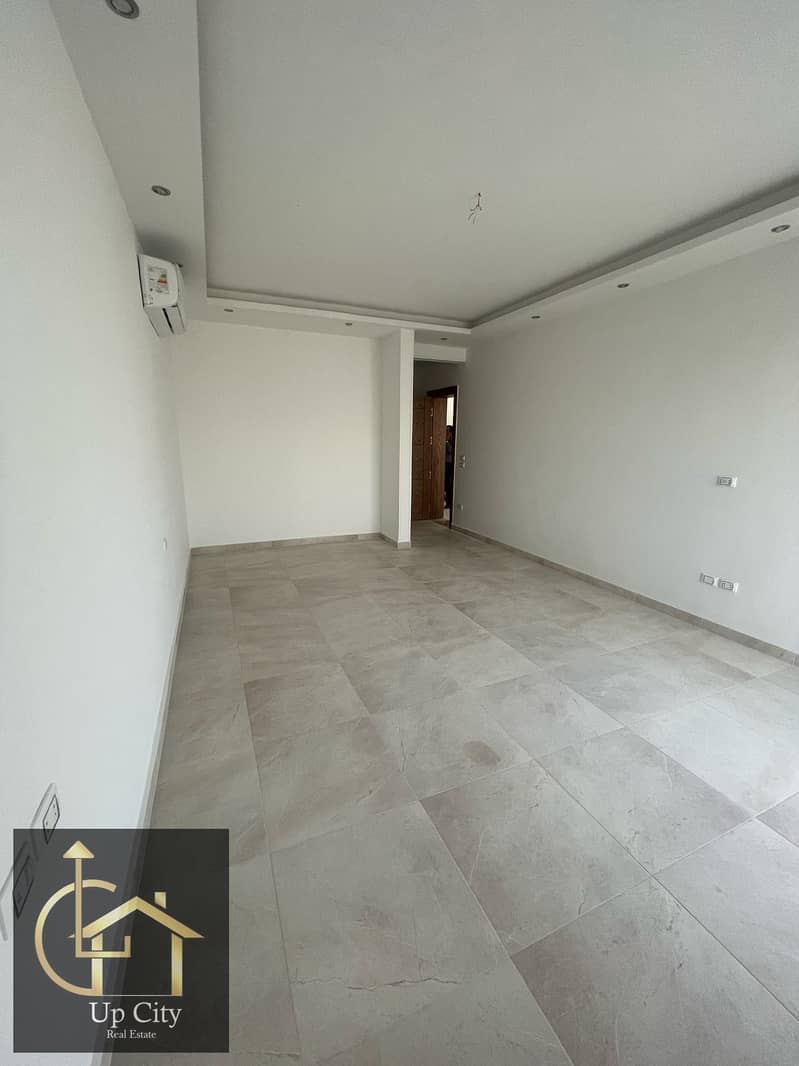 11 WhatsApp Image 2025-11-18 at 16.53. 27 (1). jpeg