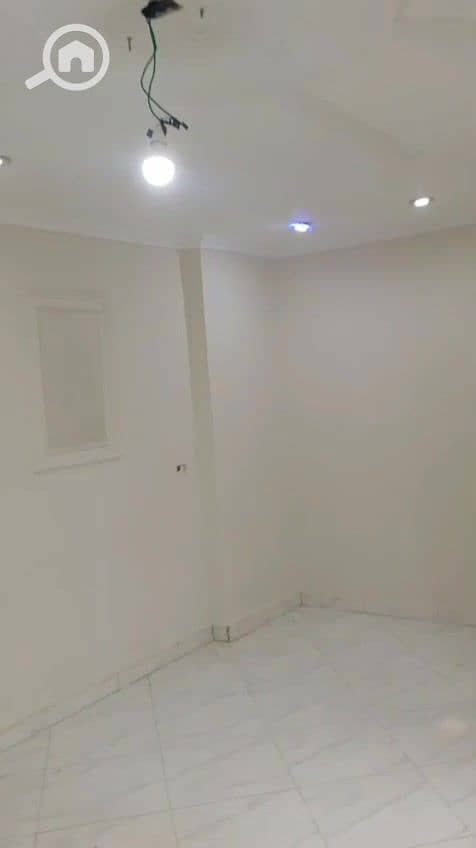 2 WhatsApp Video 2025-11-18 at 18.40. 10_a89679fd_000037. jpg