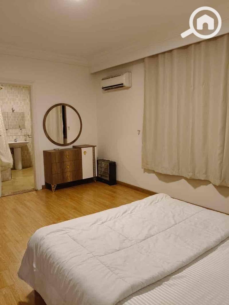 12 ea9cba74-39bc-4ce8-b4b7-abf87b13c9f6. jpg