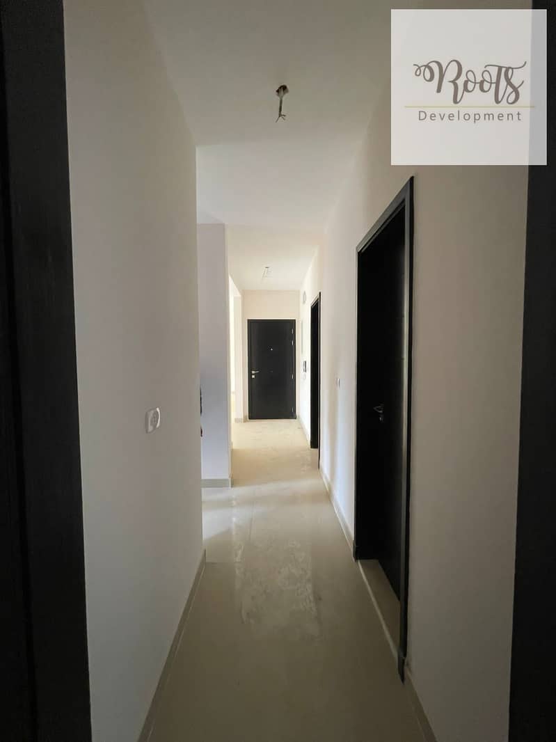 2 WhatsApp Image 2025-11-17 at 21.35. 28. jpeg