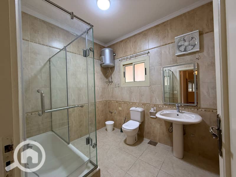 10 7b27941a-eccf-4505-828a-6a7d8b62ff48. jpeg