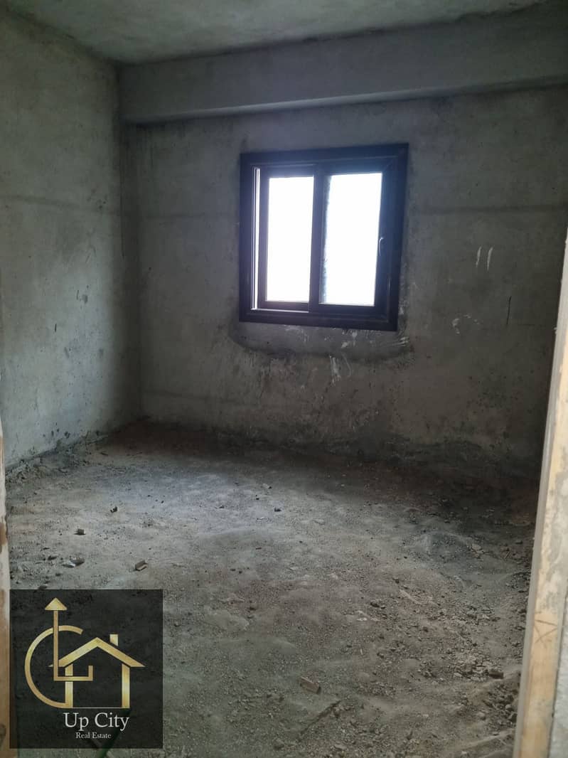 16 WhatsApp Image 2025-11-18 at 16.56. 14 (2). jpeg