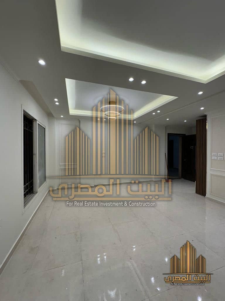 2 U344977 (26). jpeg