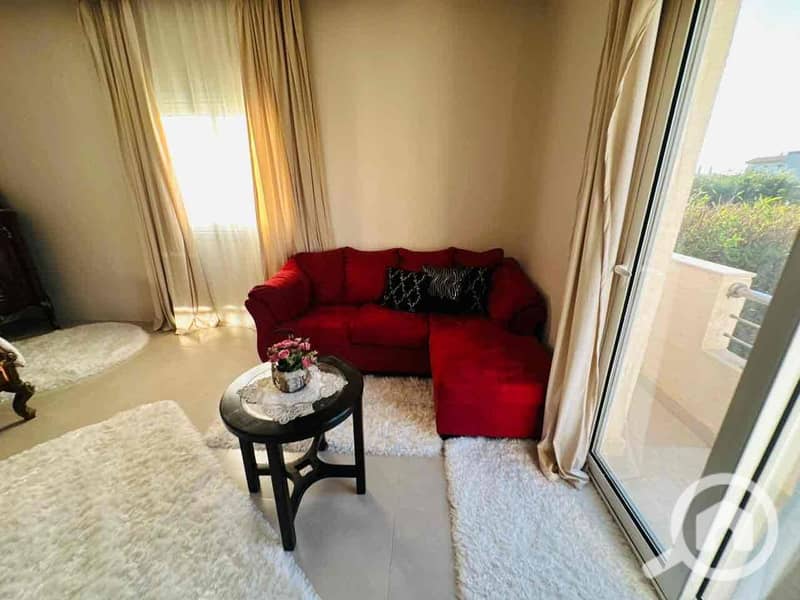 15 6c9ceba9-8762-4db7-8c71-a90c58ed734f. jpg