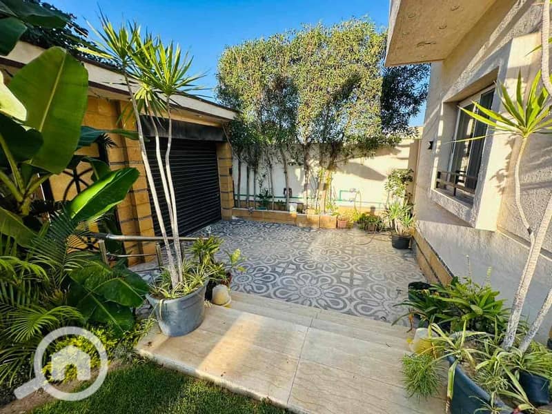 19 f5b9015d-56d3-4449-a301-8d7b8b2419be. jpg