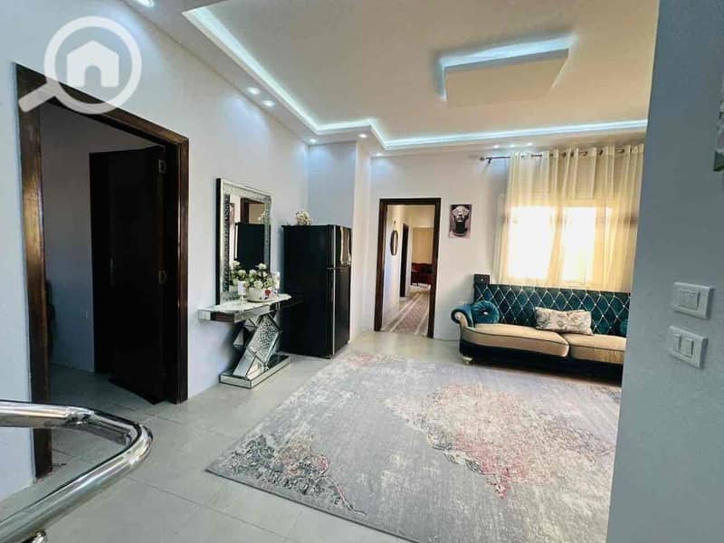 28 2a9f040f-c06a-4024-af7b-ce305323c498. jpg