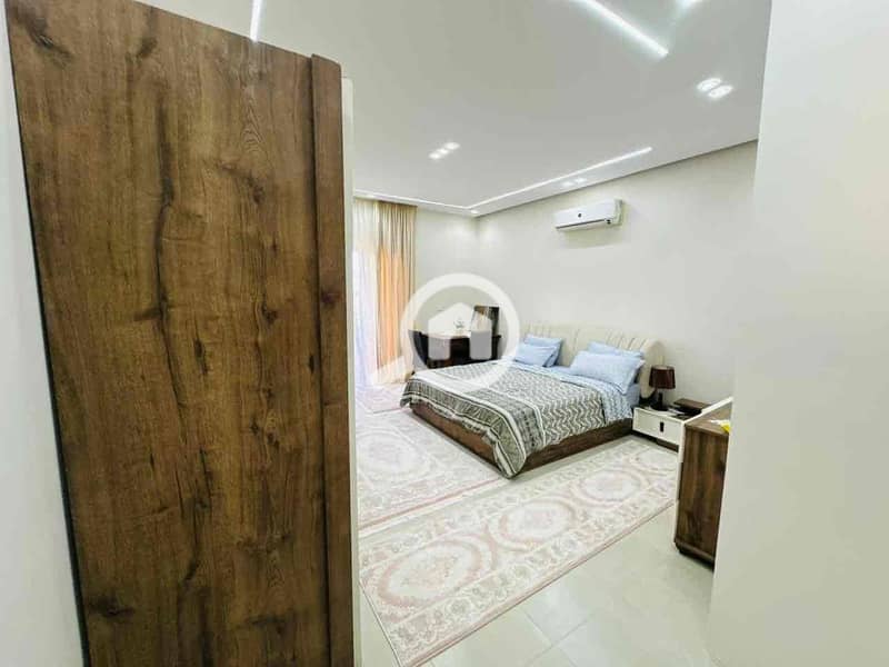 31 32bc81c8-f734-4913-9d09-1b3236ded20d. jpg