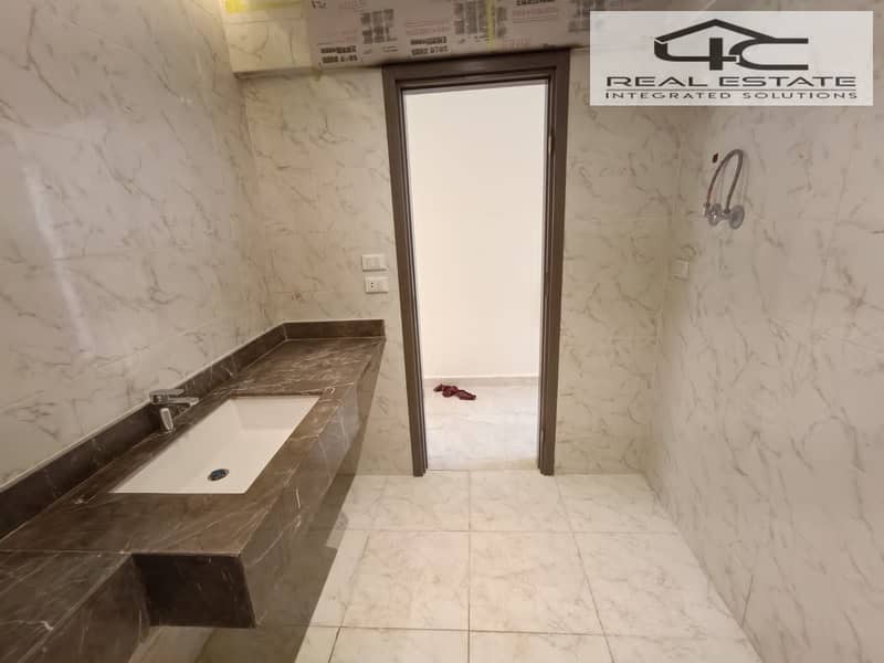 6 WhatsApp Image 2025-11-16 at 6.15. 08 PM. jpeg