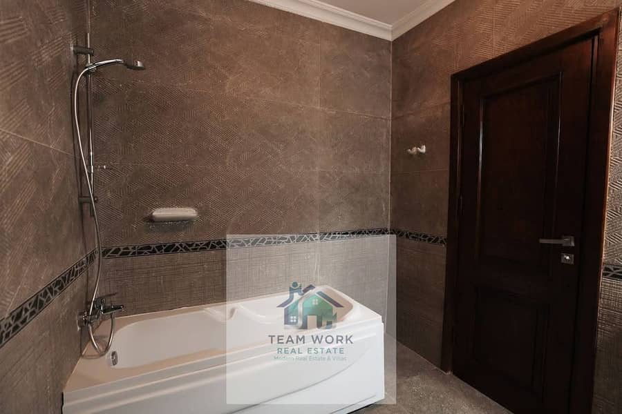 8 WhatsApp Image 2025-11-18 at 2.33. 18 PM (1). jpeg