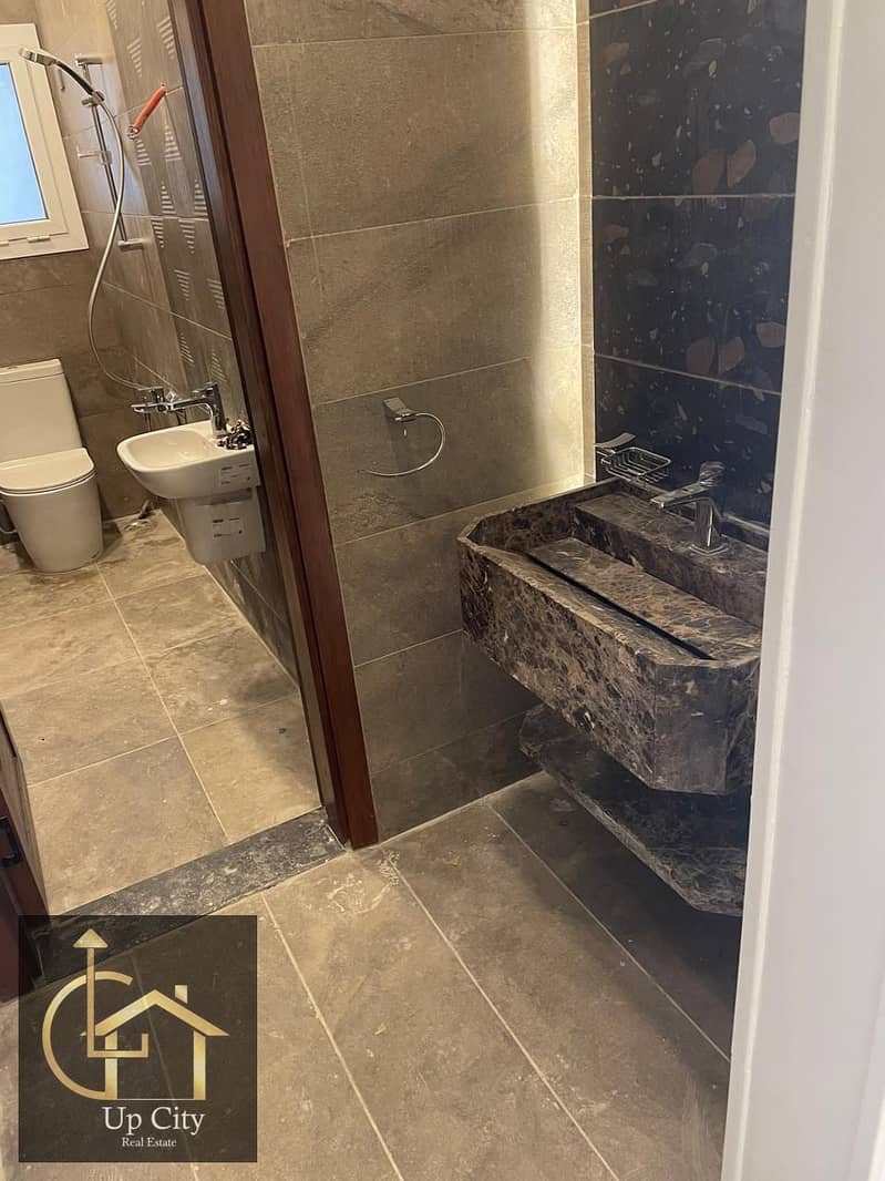 6 WhatsApp Image 2025-11-18 at 17.12. 12 (1). jpeg