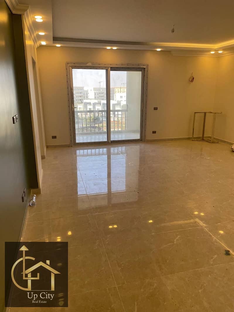 12 WhatsApp Image 2025-11-18 at 17.12. 14 (3). jpeg