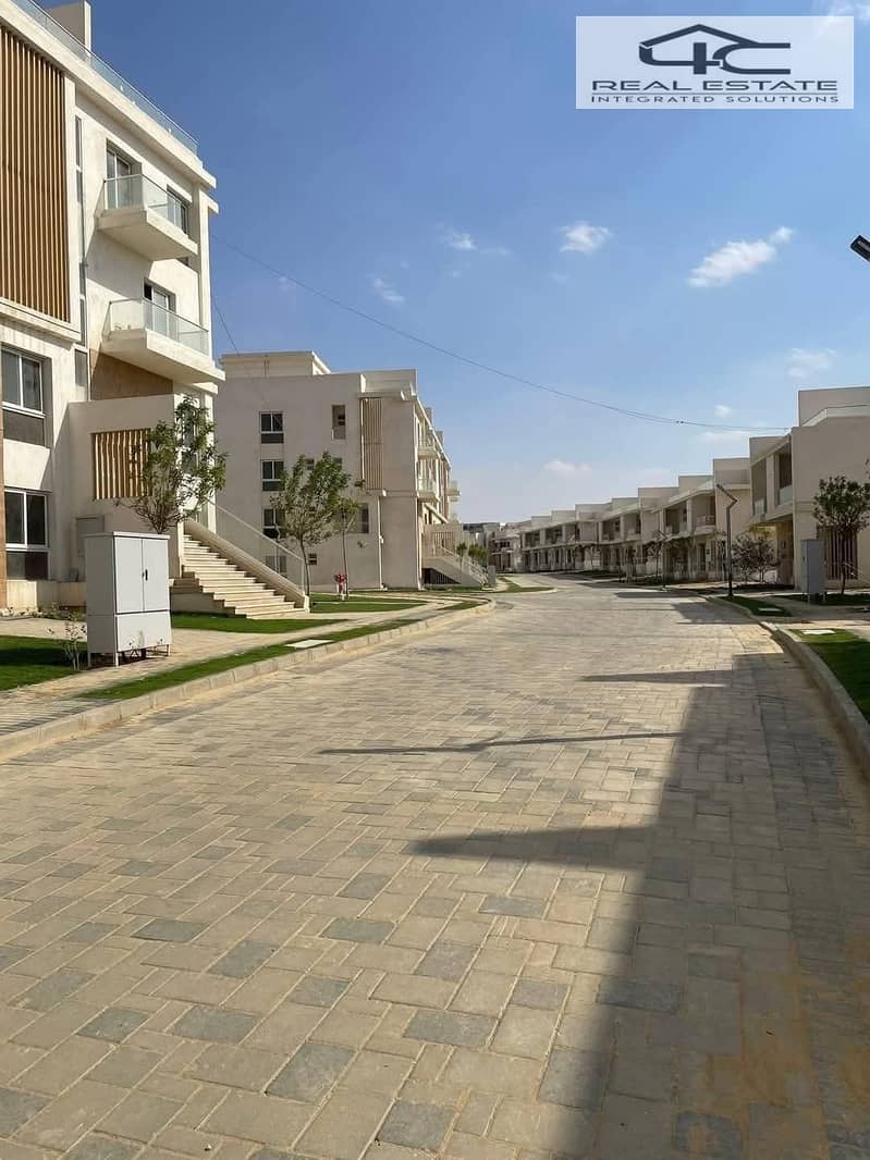 12 WhatsApp Image 2025-10-07 at 2.09. 00 PM. jpeg