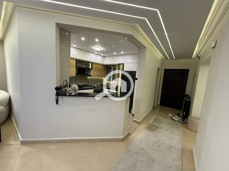 4 781c96eb-4a5b-464f-89b0-3fa69f6f401f. jpeg