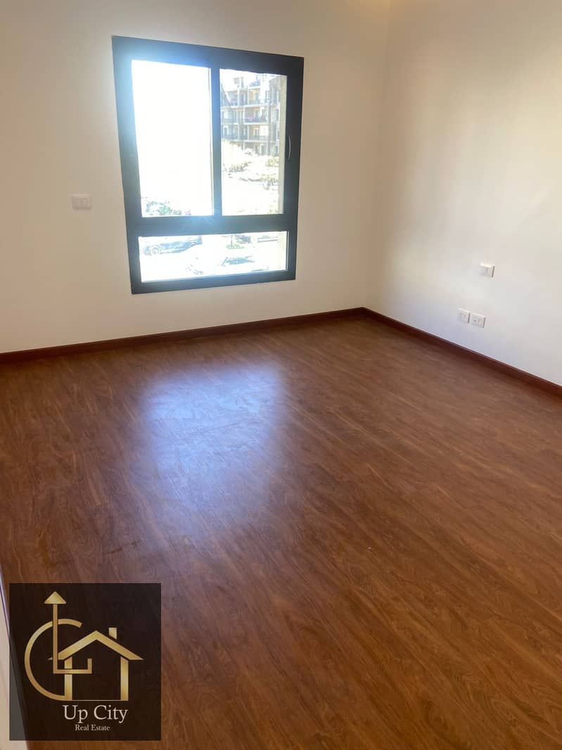 8 WhatsApp Image 2025-11-18 at 17.16. 30. jpeg