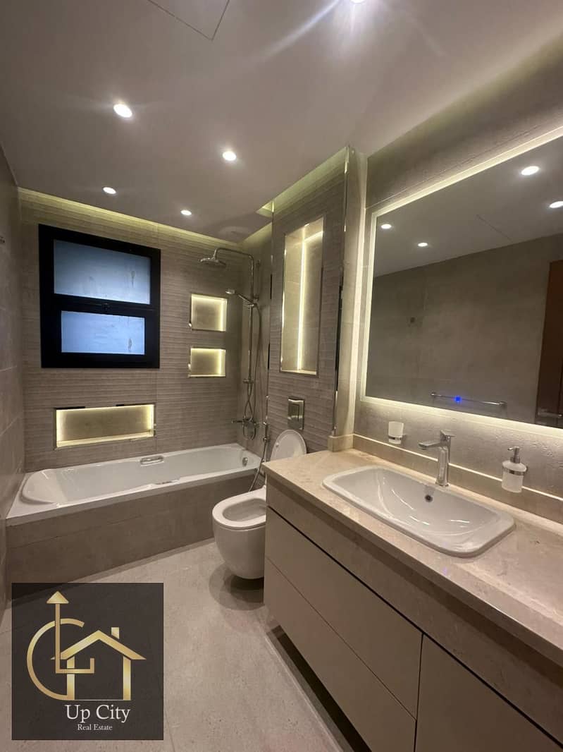 12 WhatsApp Image 2025-11-18 at 17.16. 08 (1). jpeg