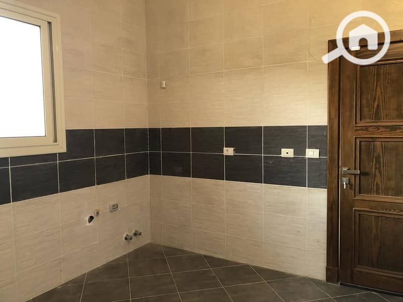 5 WhatsApp Image 2025-10-08 at 2.49. 10 PM. jpeg