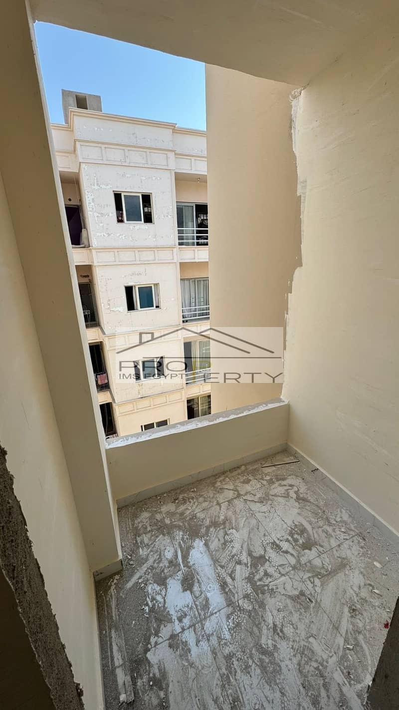 5 6747e69f-5f60-43d1-b1ee-3074ede72ac0. jpg