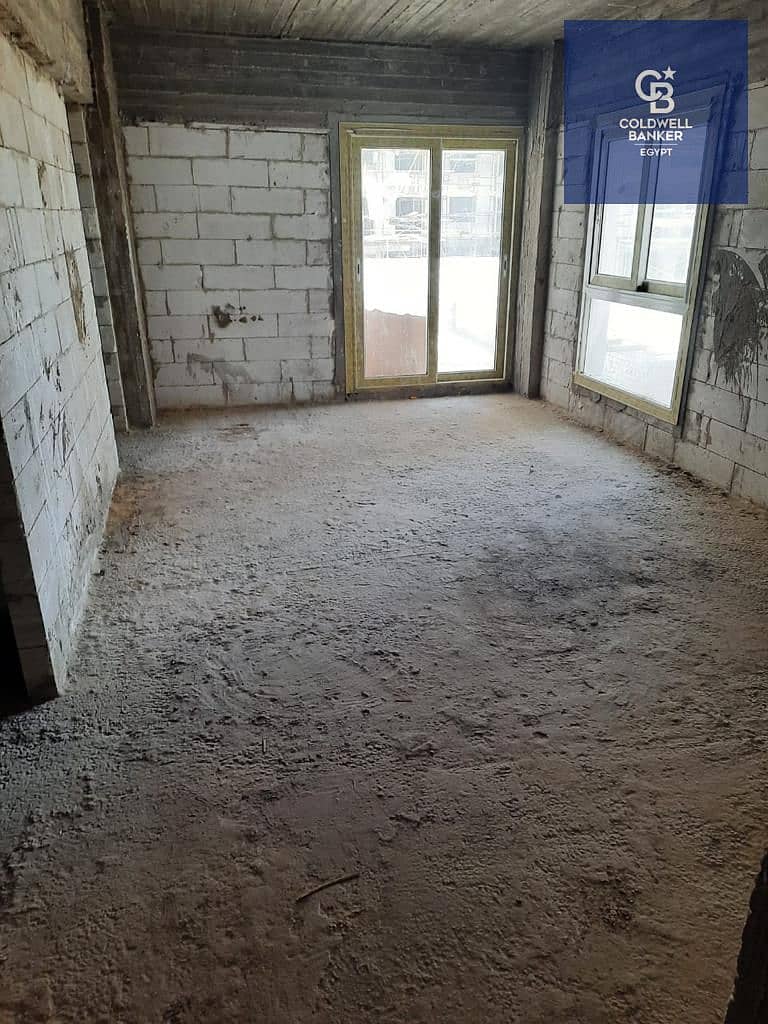 4 e5540782-e764-4f84-b99f-b1dd98f7fb1c. jpeg