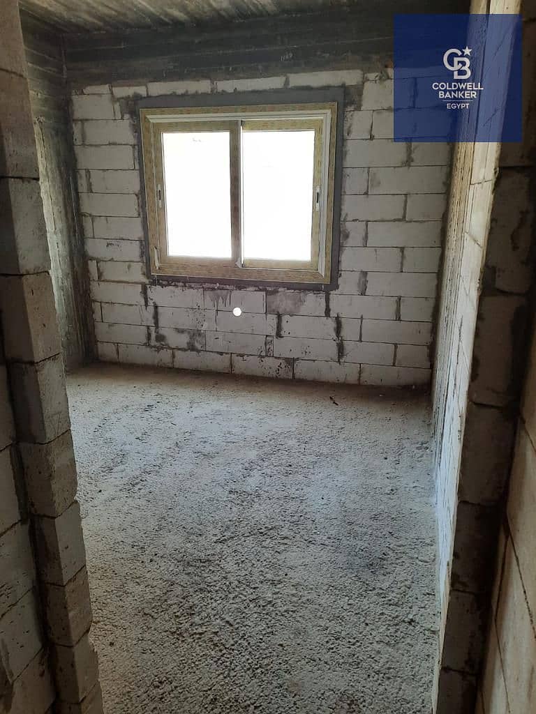 6 2d897b5b-d520-4e92-a506-258510d947a3. jpeg