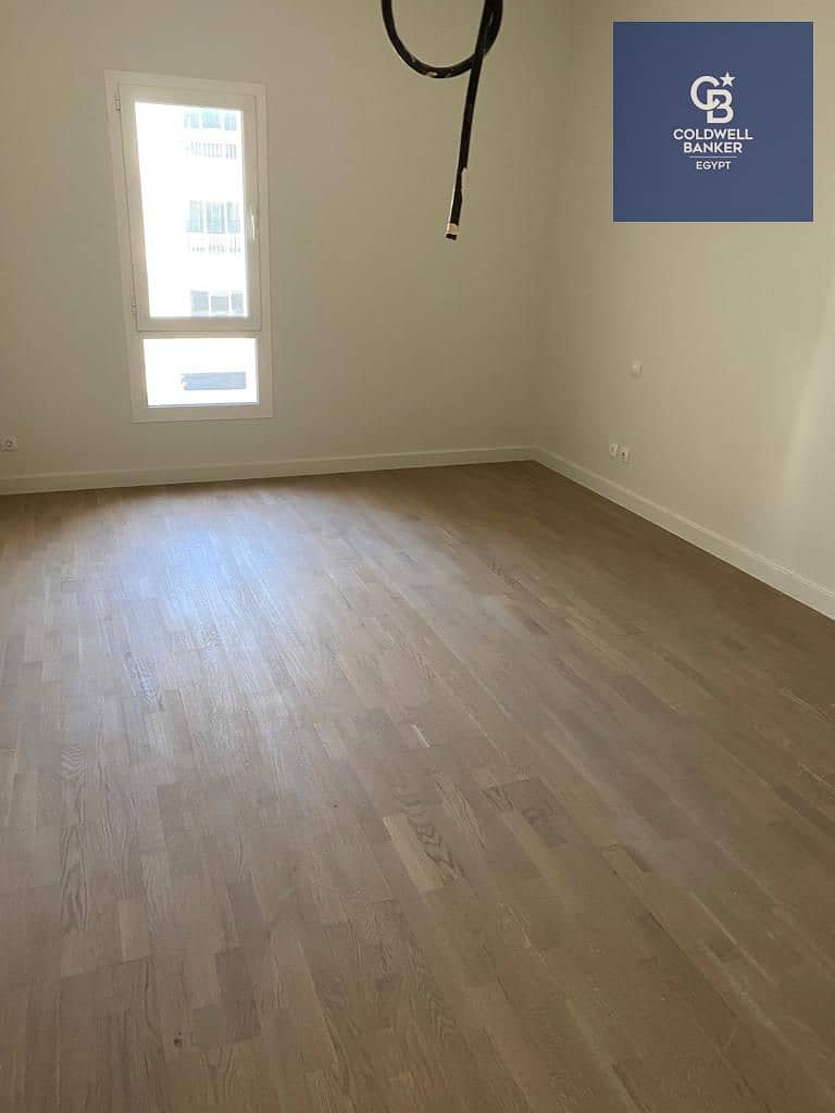 4 3386344f-f3a3-43ef-9adf-1c81b3a3cb51. jpeg