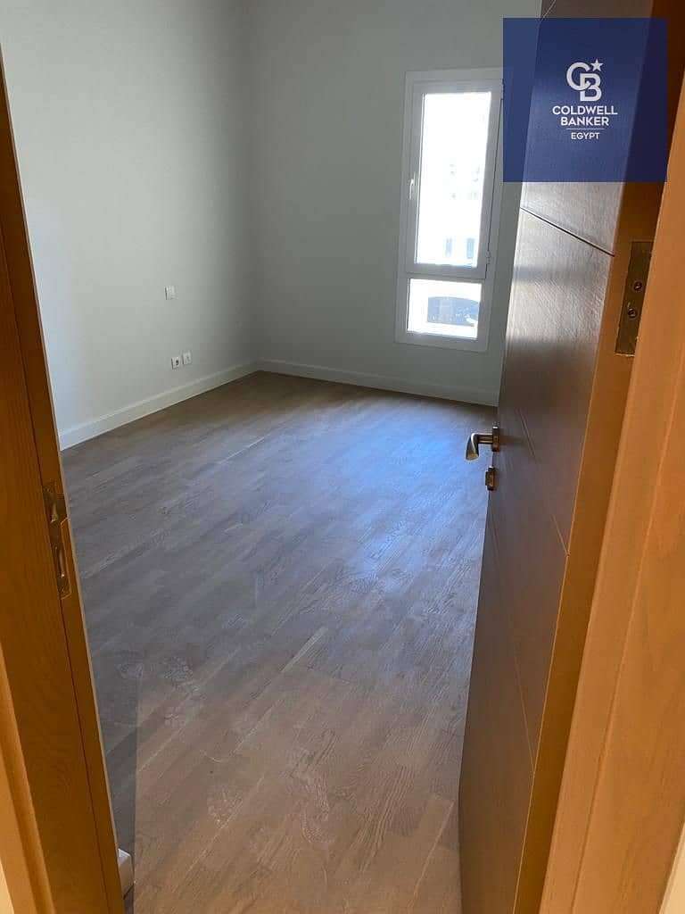 6 7542ca5f-5783-4271-87b1-c680c499f96f. jpeg