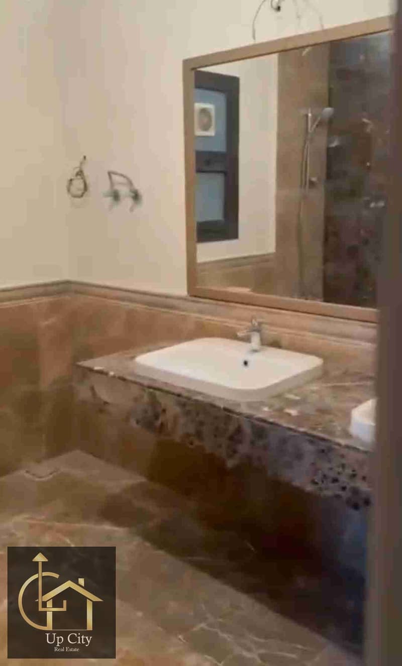 5 IMG_٢٠٢٥١١١٨_١٩٥٧٢٢. jpg