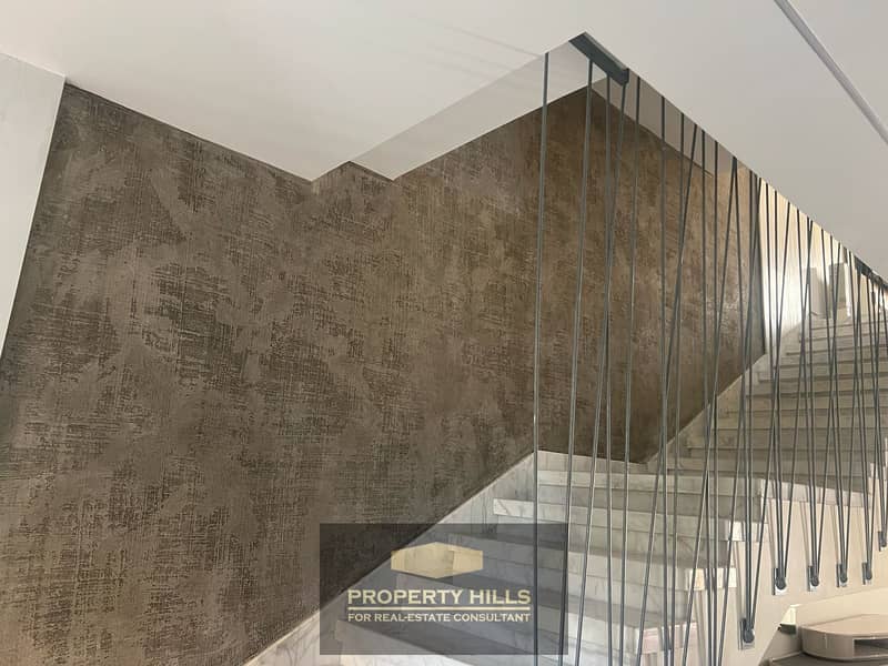 10 صورة واتساب بتاريخ 2025-10-06 في 18.07. 20_e4ea58e8. jpg