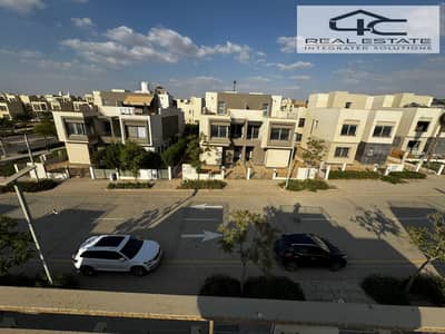 توين هاوس 4 غرف نوم للبيع في القاهرة الجديدة، القاهرة - WhatsApp Image 2025-11-17 at 12.10. 38 AM. jpeg