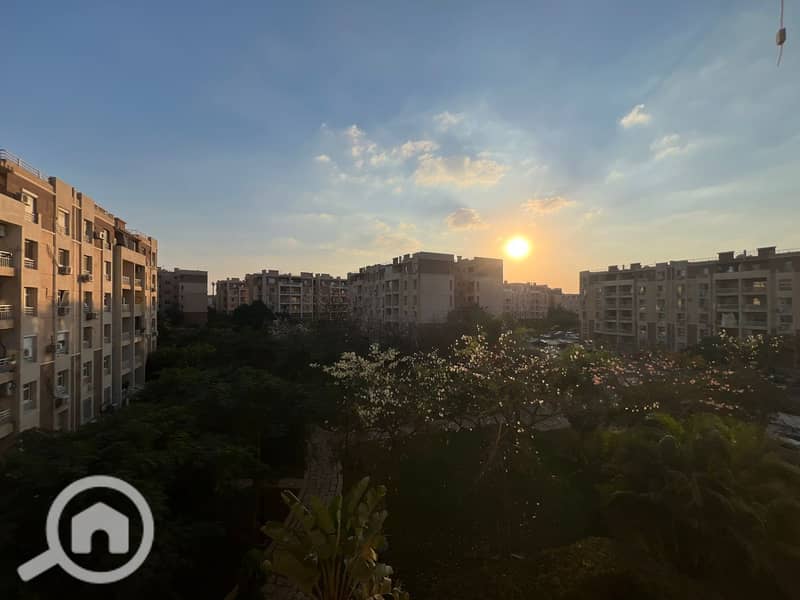 4 1a7cea33-57f2-4fa5-9022-65f0efcf9ac7. jpeg