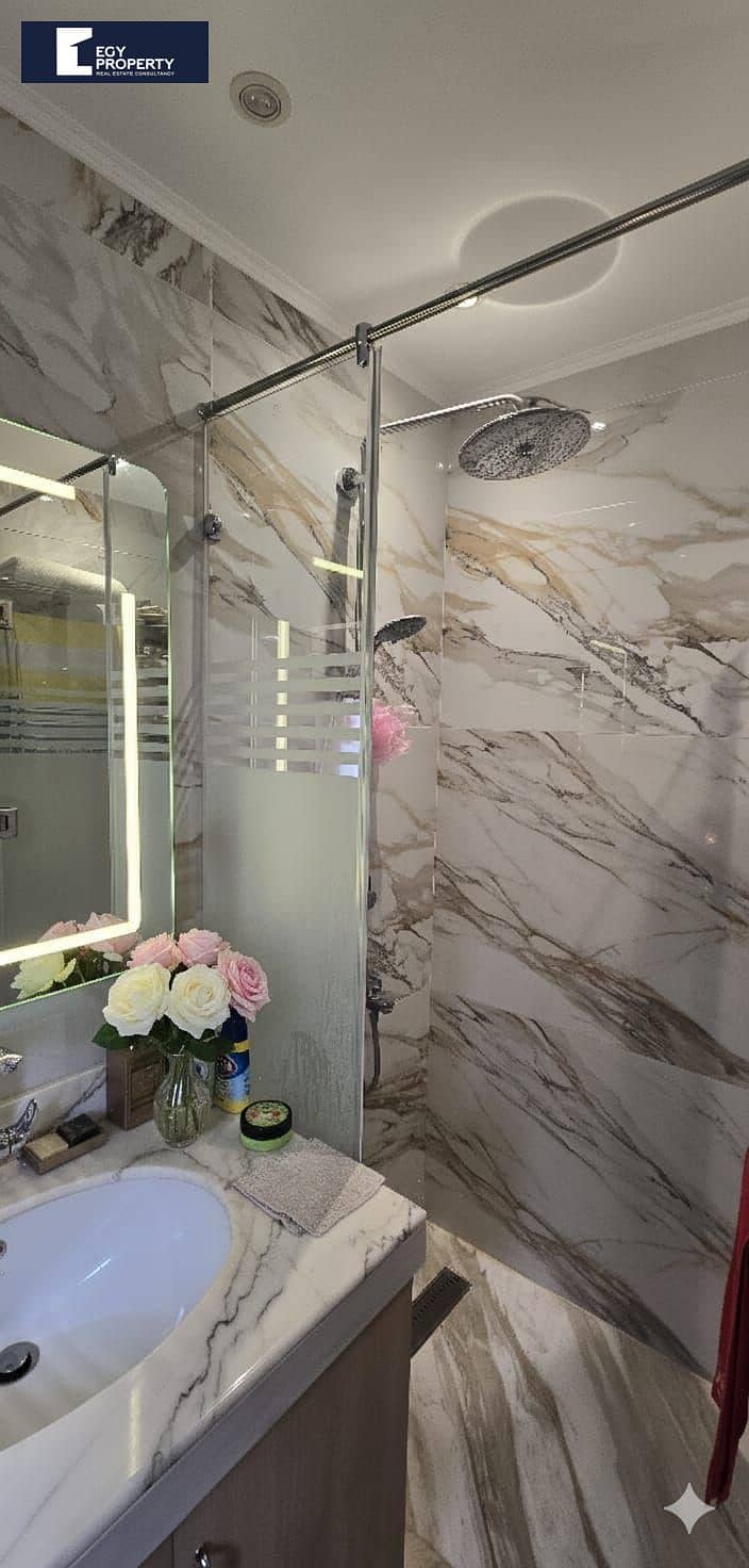 7 _files_howyda bath 1. jpeg