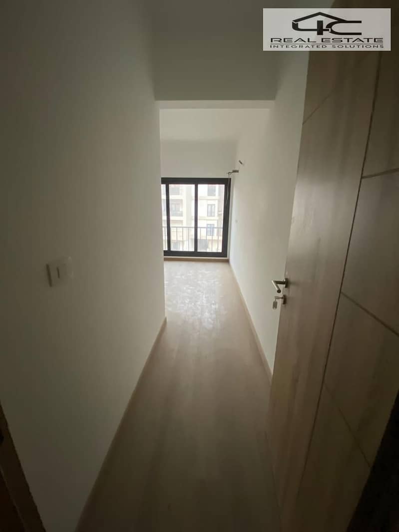 5 WhatsApp Image 2024-12-15 at 5.44. 16 PM (1). jpeg