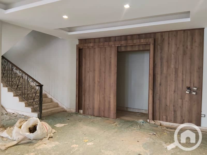 31 WhatsApp Image 2025-11-18 at 8.55. 38 PM (2). jpeg