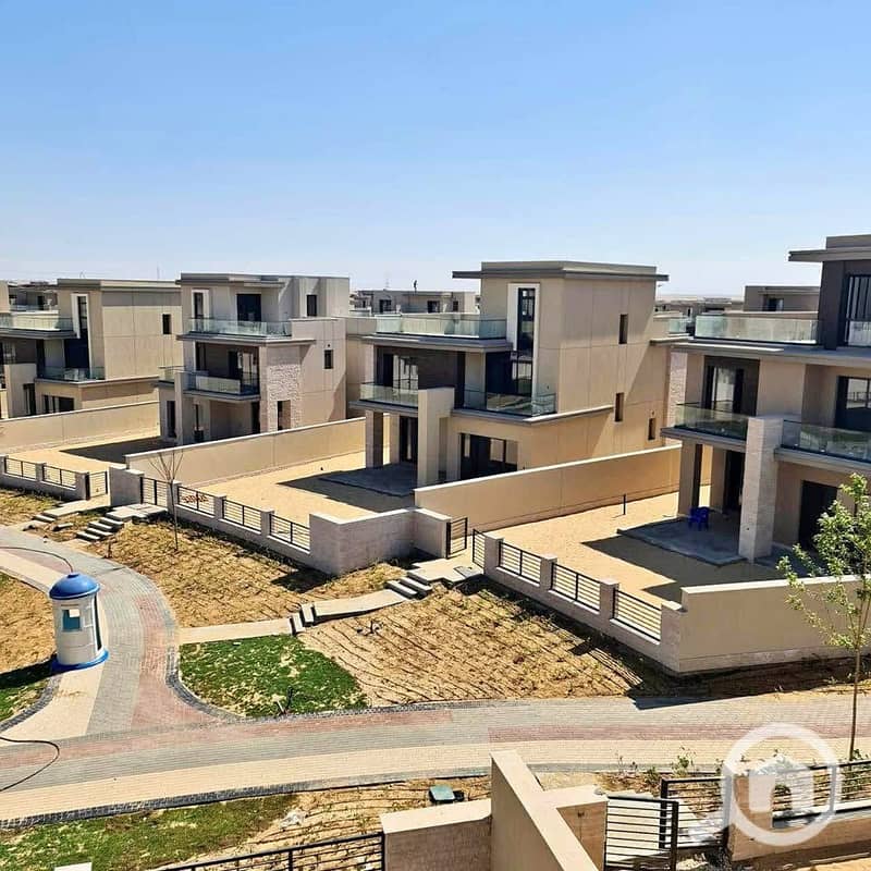 5 498918316_2429776657400602_4126813414326894331_n - Copy. jpg