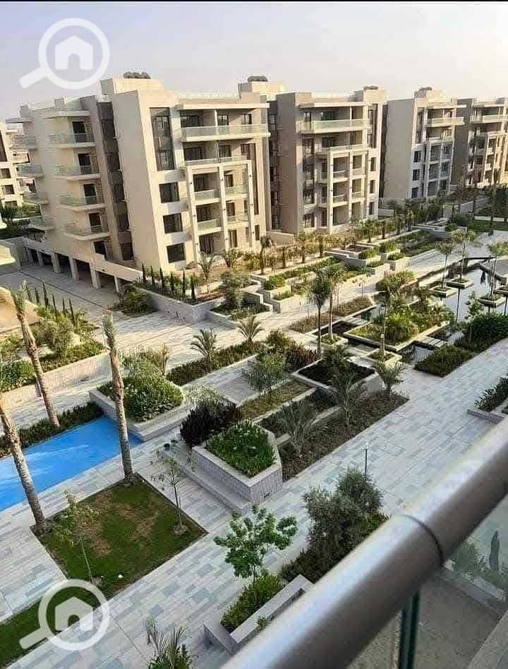 8 5FGVlFP7mIFTub7GZazyix0arienbv2ZE2KEVvW7. jpg