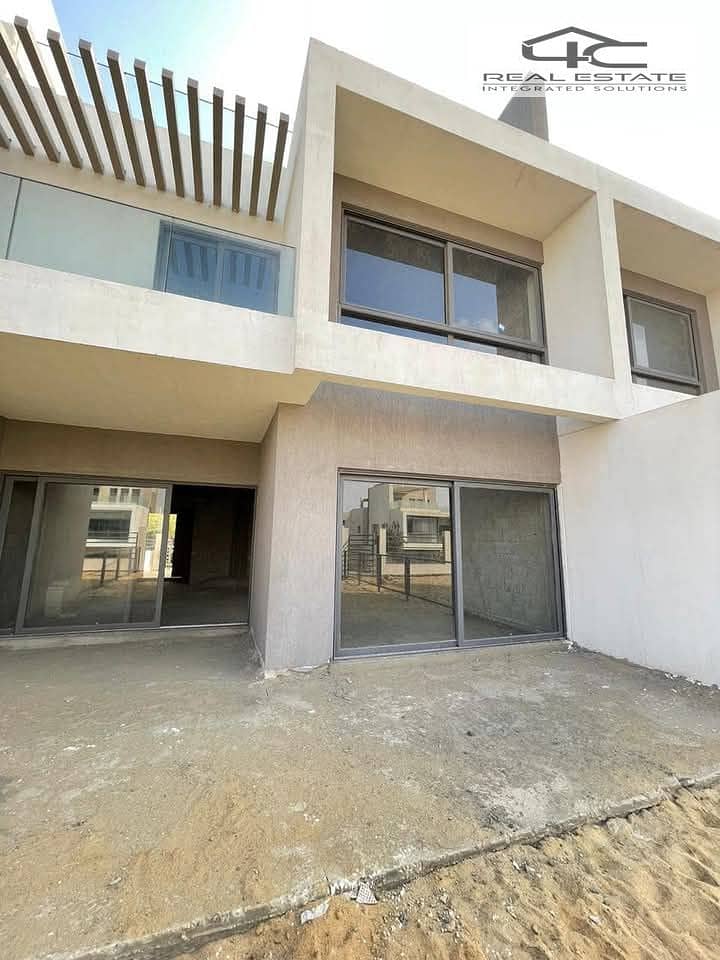 5 WhatsApp Image 2025-02-26 at 1.10. 41 PM (1). jpeg