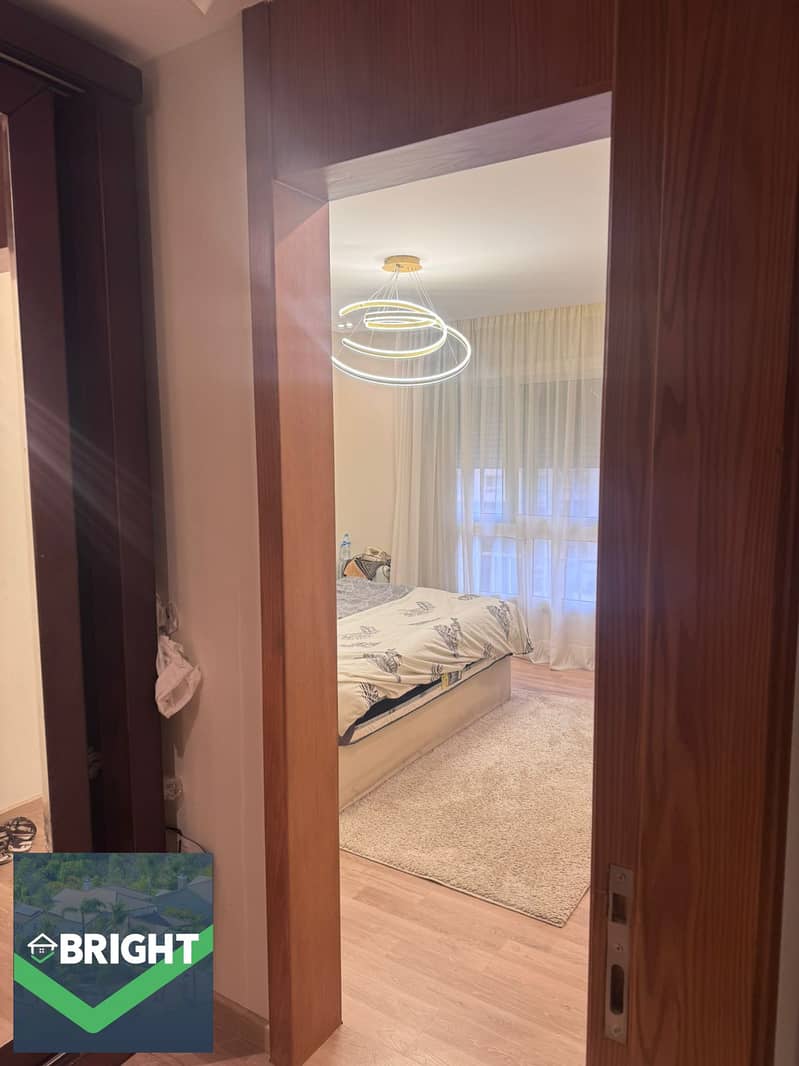 8f33e113-79a6-4504-80b7-d80e96809fd6. jpg 8f33e113-79a6-4504-80b7-d80e96809fd6. jpg