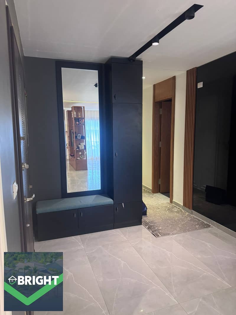 2 45db67f0-f93b-470f-878a-6af7d3b25683. jpg